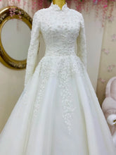 Lace Appliques Long Sleeve Muslim Wedding Dress for Bride High Neck Dubai Saudi Arabia Bridal Gowns Vestido De Novia